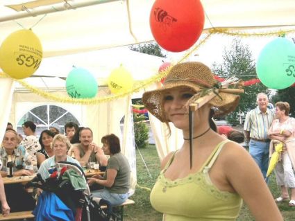 unsere Fahnenweihe am 28.06.2008wer hat den schönsten Hut? - ein Wettbewerb